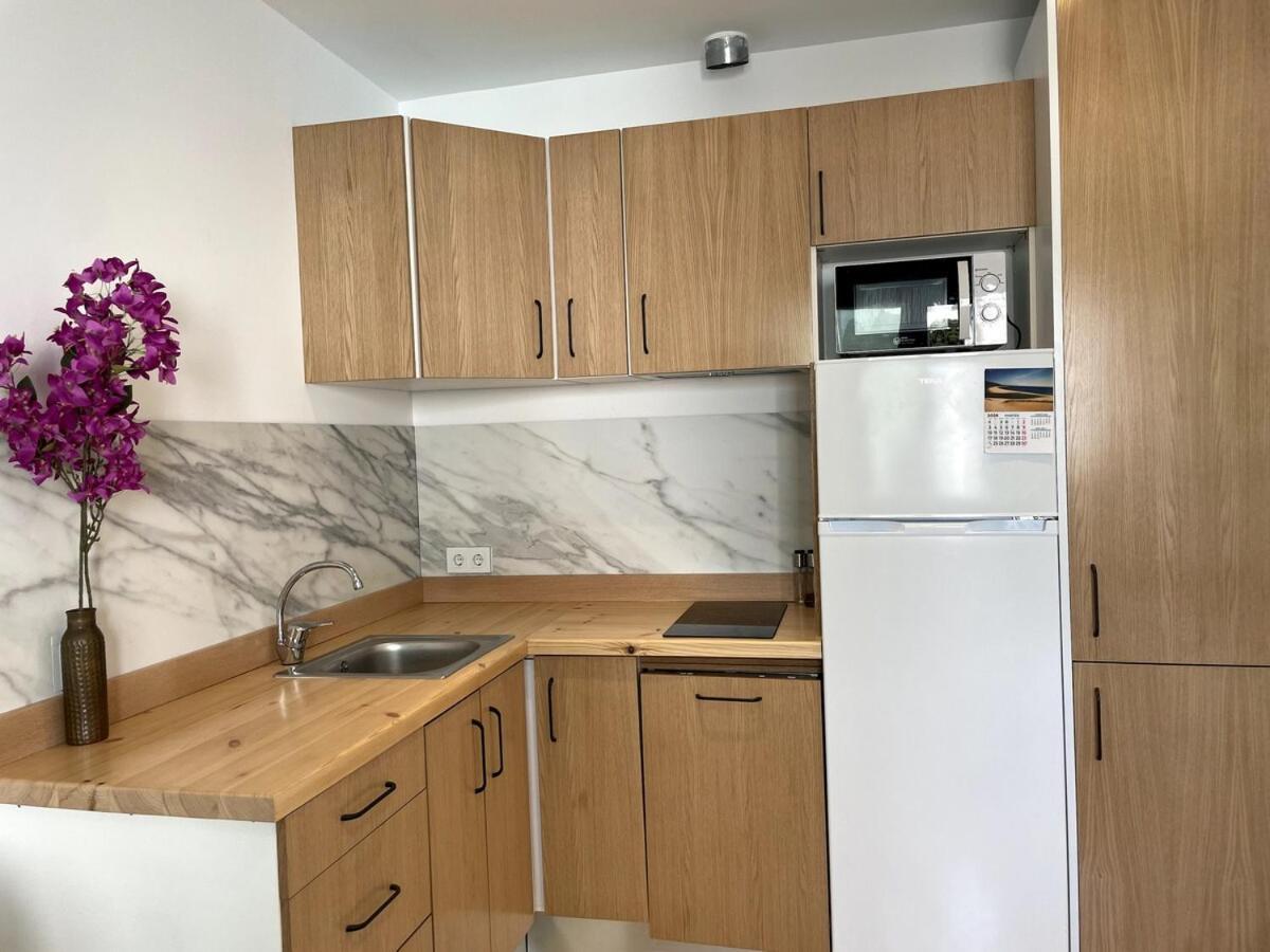 Elegant Apartment, Central, Pool And Parking * Tarifa